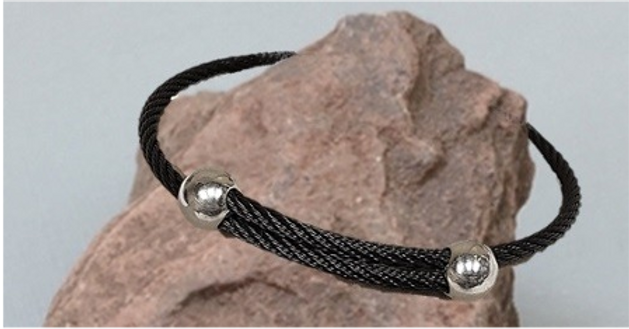 Titanium Memory Shape Cable Bracelet with Silver Beads