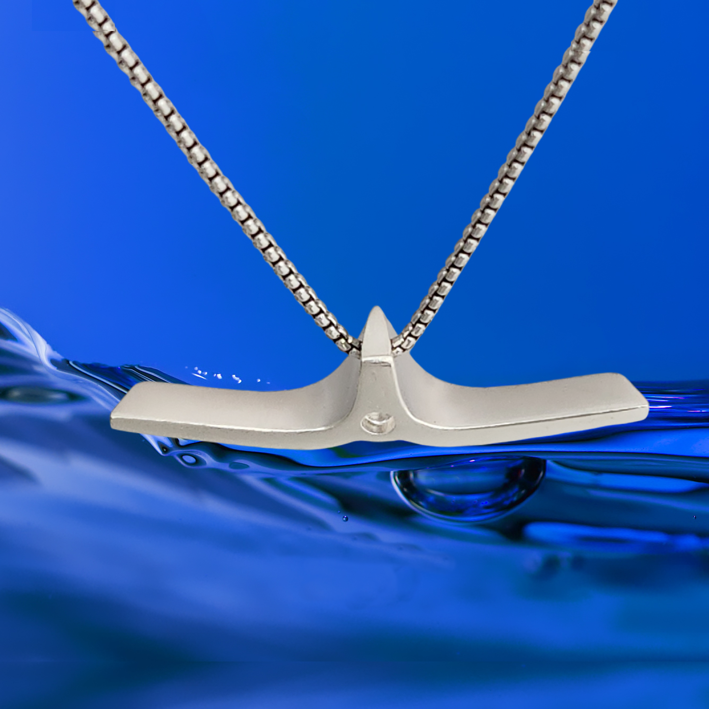 The Edge Foil Pendant 2024